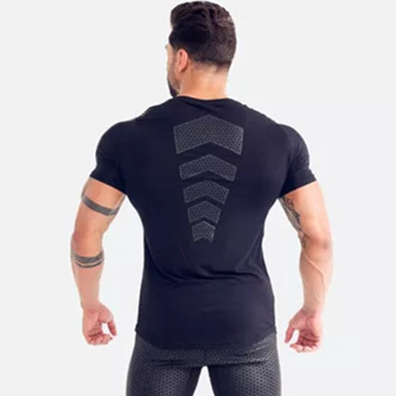 Men’s Quick-Dry Compression Tee – Slim Fit Running & Sports Top