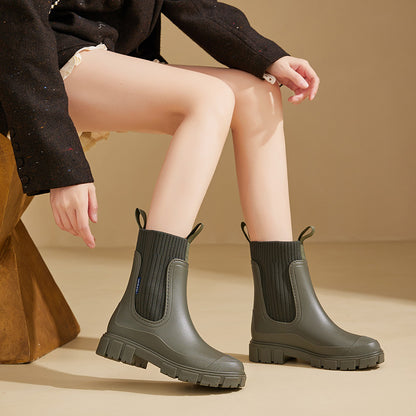 Women’s Mid-Calf Rain Boots