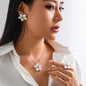 Small Fresh Alien Pearl Flower Pendant Necklace Sweet Metallic Clavicle Chain Set