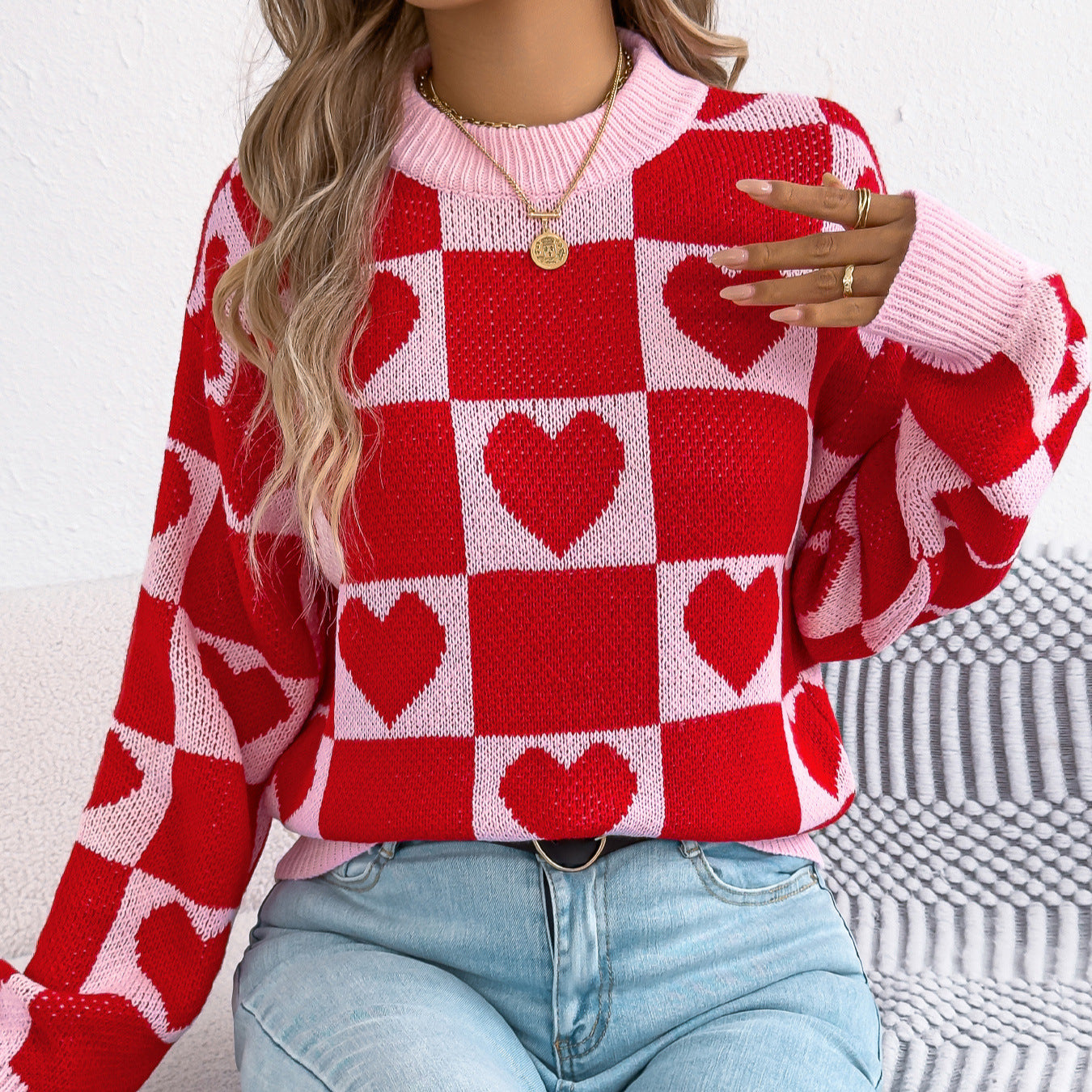 Love grid lantern long sleeved pullover sweater