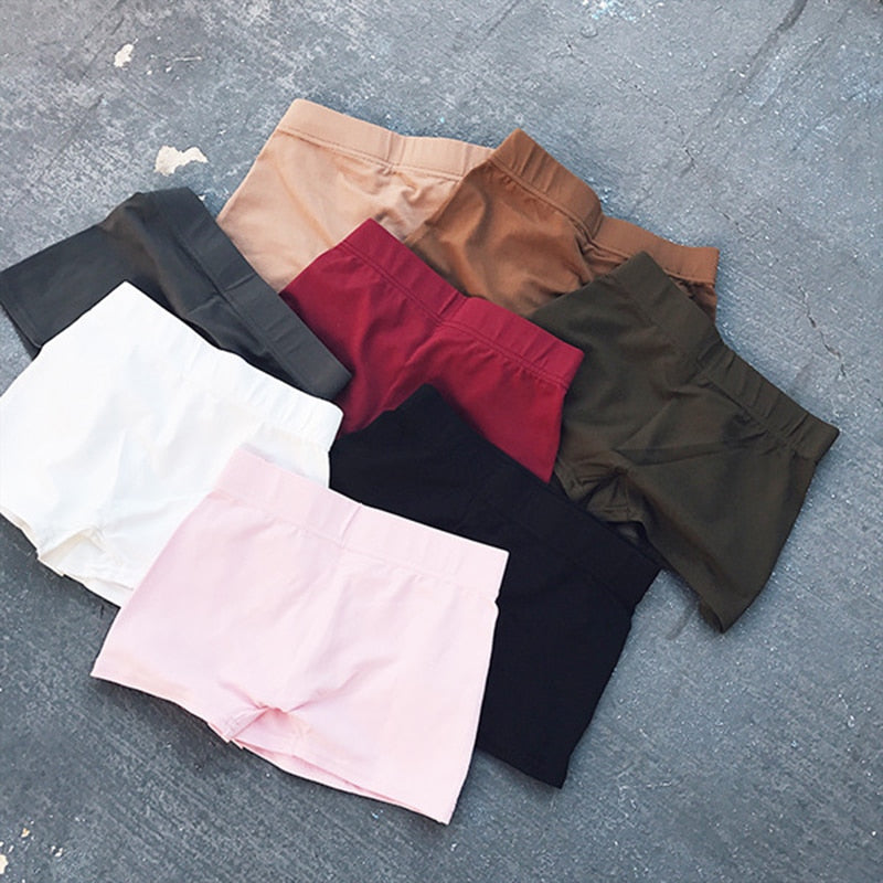 Women’s Compression Push-Up Yoga Shorts – Slim Fit Gym & Workout